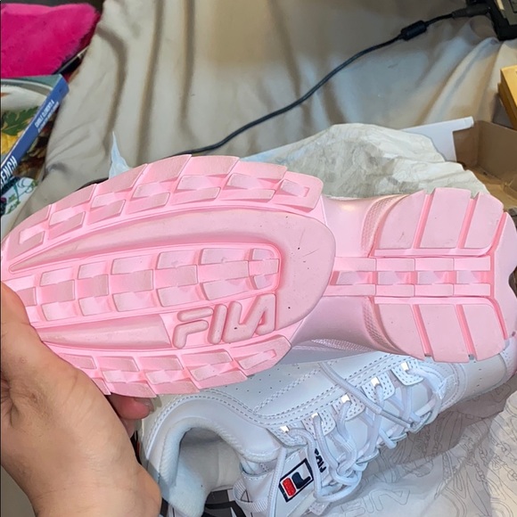 Fula Blush disruptor 2 premium fade sneakers - Picture 2 of 2